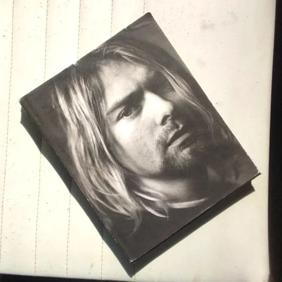 COBAIN | ROLLING STONE | 1994 FIRST EDITION | NEAR MINT CONDITION - Picture 9 of 9